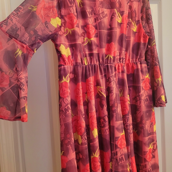 💮 Betsey Johnson Pink Fit and Flare Dress - Picture 6 of 14